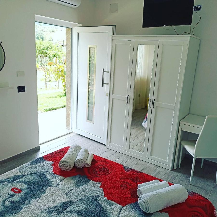 مبيت وإفطار Ceraso Casa Del Sole المظهر الخارجي الصورة
